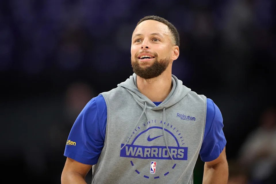 Steph Curry Reveals Keratoconus